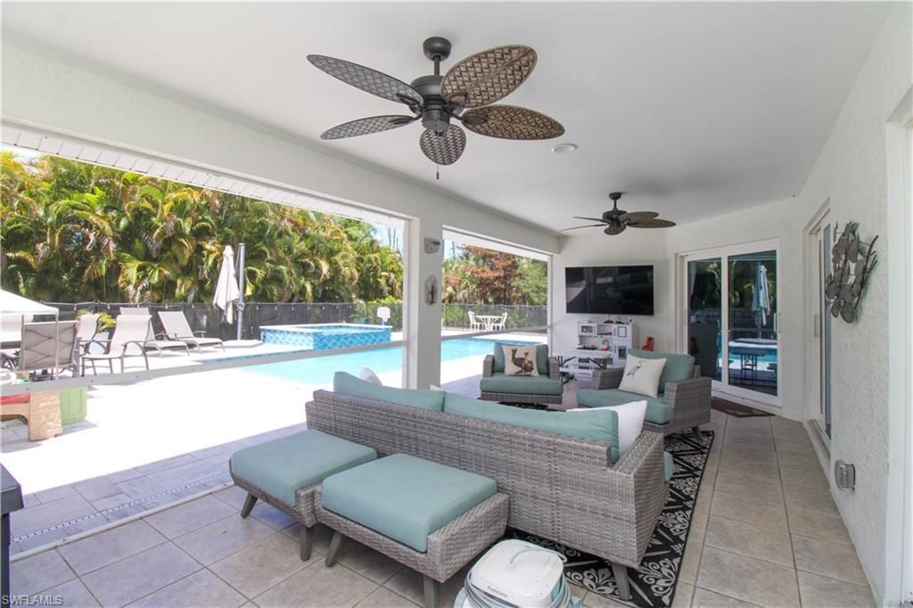 721 Logan Blvd S, Naples, FL 34119 Photo