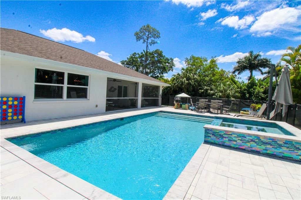 721 Logan Blvd S, Naples, FL 34119 Photo