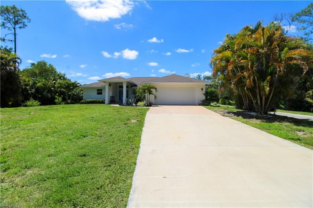 721 Logan Blvd S, Naples, FL 34119 Photo
