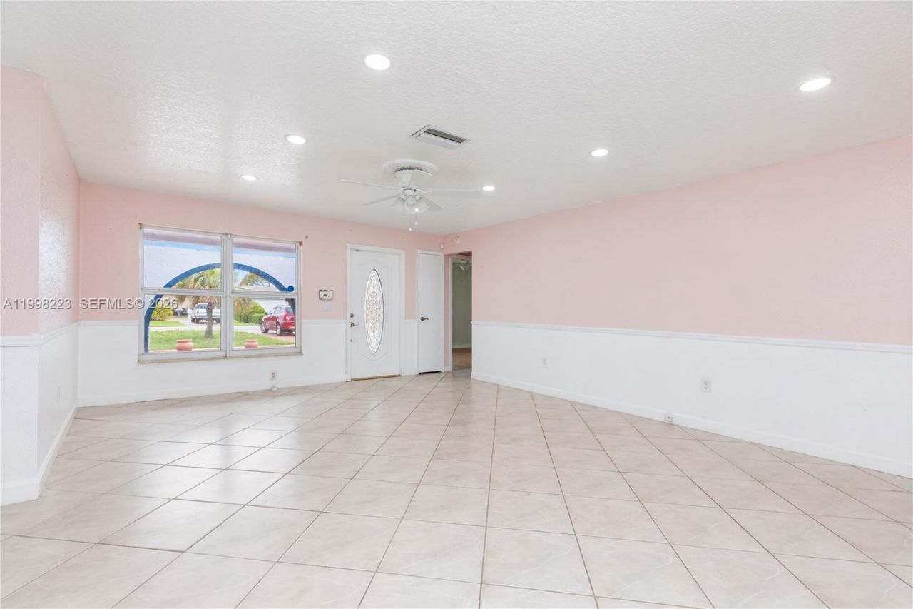 8970 Johnson St , Pembroke Pines, FL 33024 Photo