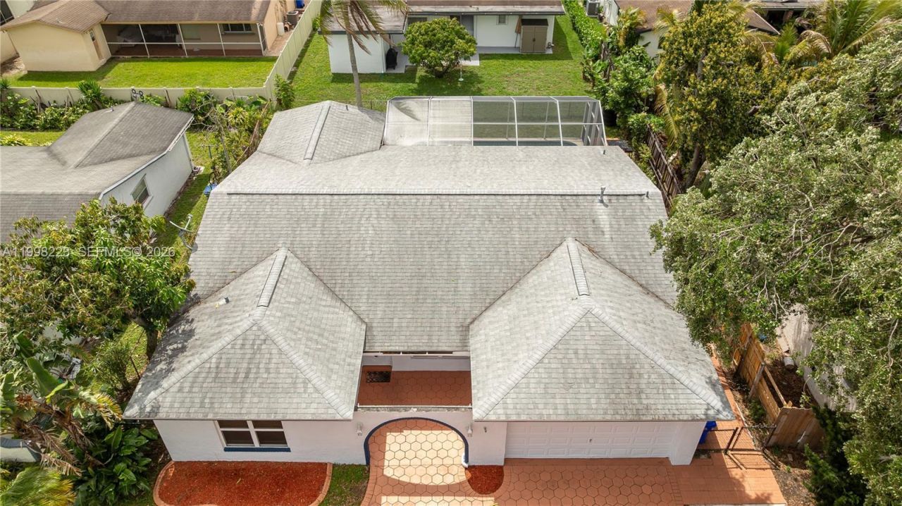 8970 Johnson St , Pembroke Pines, FL 33024 Photo