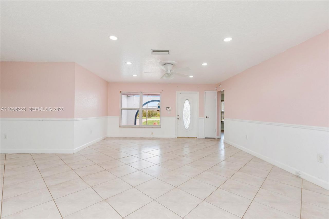 8970 Johnson St , Pembroke Pines, FL 33024 Photo