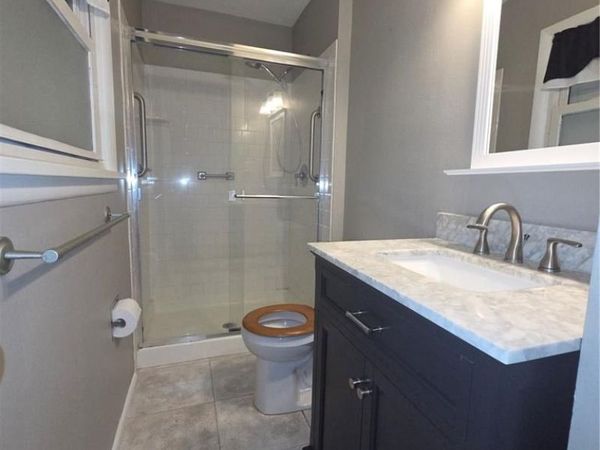 666 Notre Dame Avenue, Edwardsville, IL 62025