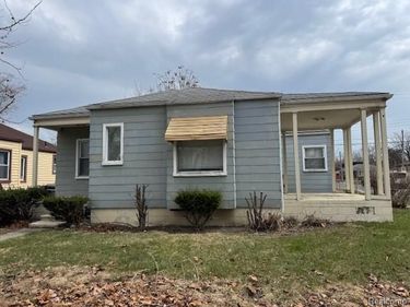 19400 Montrose , Detroit, MI 48235