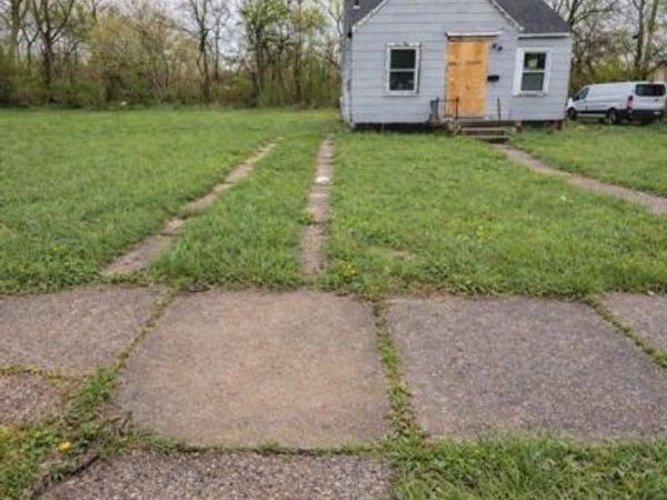 12244 Cheyenne Street, Detroit, MI 48227