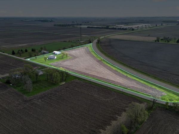 1936 Hoosier Road, FRANKLIN GROVE, IL 61031