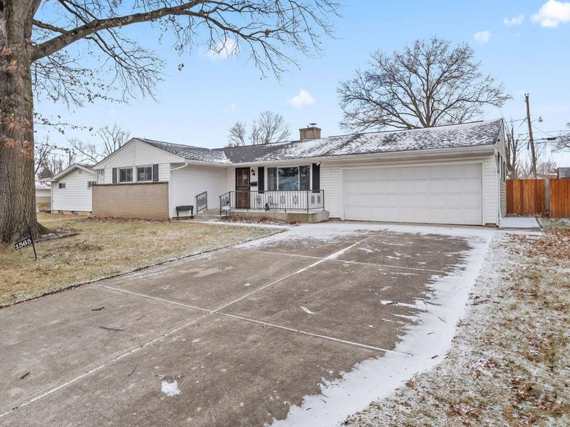 1565 Garywood Avenue , Columbus, OH 43227 Photo 1