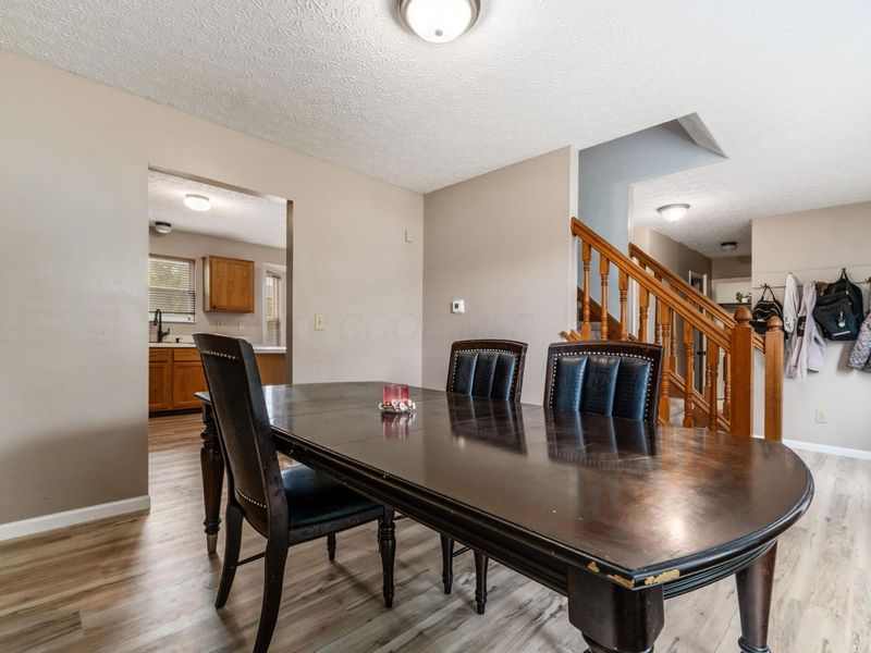 7235 Kenmare Drive, Reynoldsburg, OH 43068 Photo 12