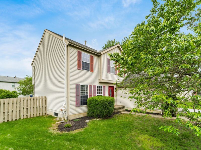 7235 Kenmare Drive, Reynoldsburg, OH 43068 Photo 4