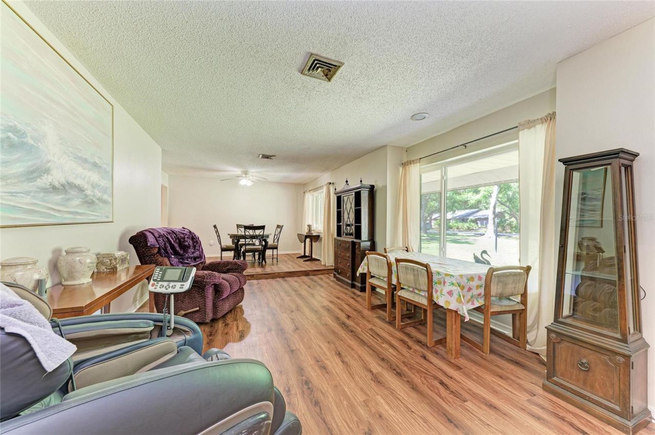 4328 Lost Forest Lane, Sarasota, FL 34235 Photo