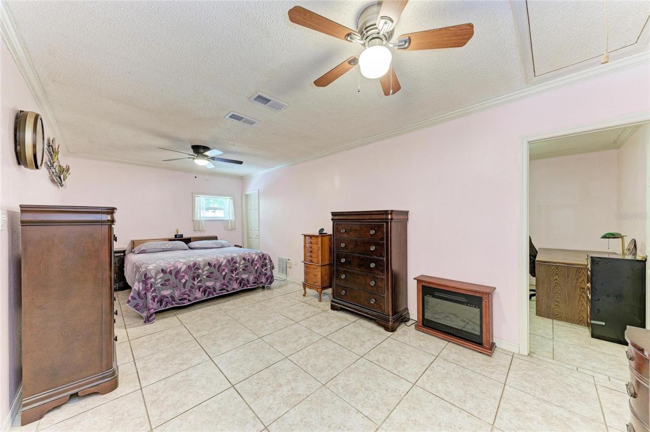 4328 Lost Forest Lane, Sarasota, FL 34235 Photo