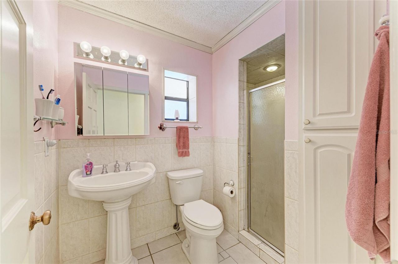 4328 Lost Forest Lane, Sarasota, FL 34235 Photo