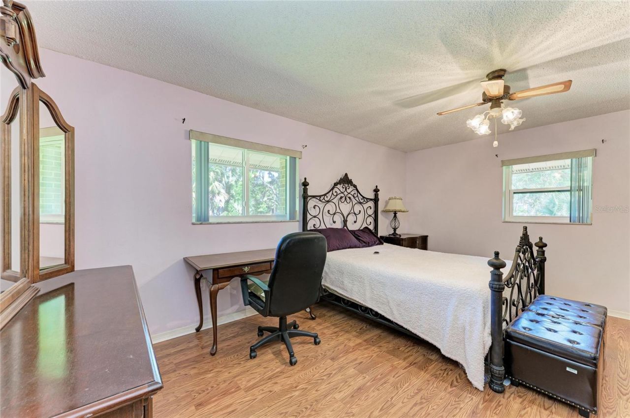 4328 Lost Forest Lane, Sarasota, FL 34235 Photo