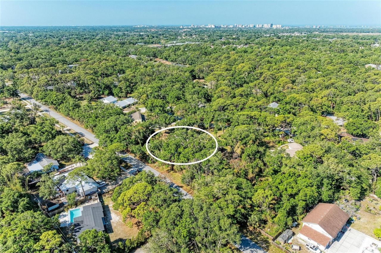 4328 Lost Forest Lane, Sarasota, FL 34235 Photo