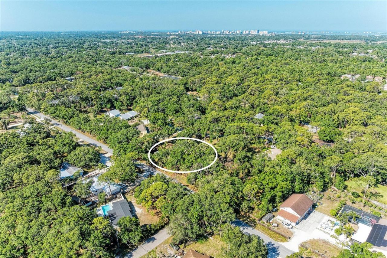 4328 Lost Forest Lane, Sarasota, FL 34235 Photo