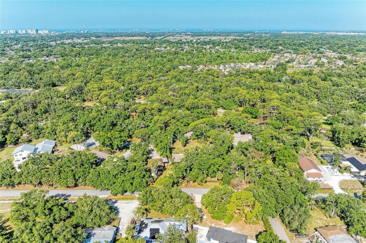 4328 Lost Forest Lane, Sarasota, FL 34235 Photo