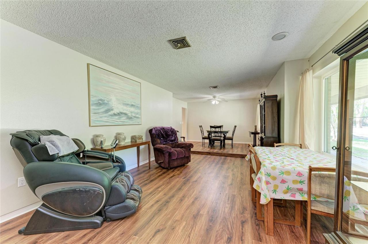 4328 Lost Forest Lane, Sarasota, FL 34235 Photo