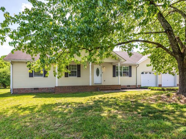 1656 Dallas Lake Road, Hixson, TN 37343