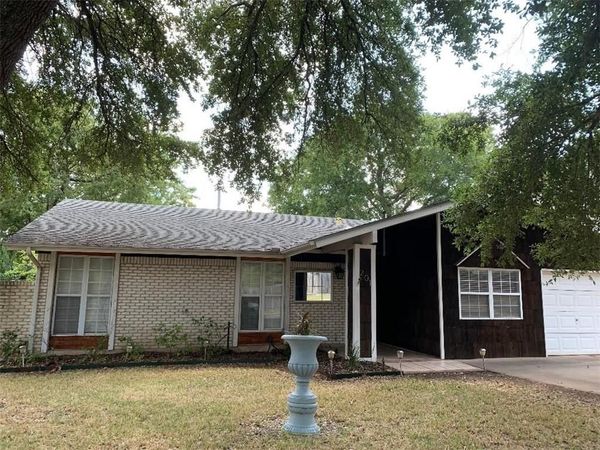 201 Starbright DR , Austin, TX 78745