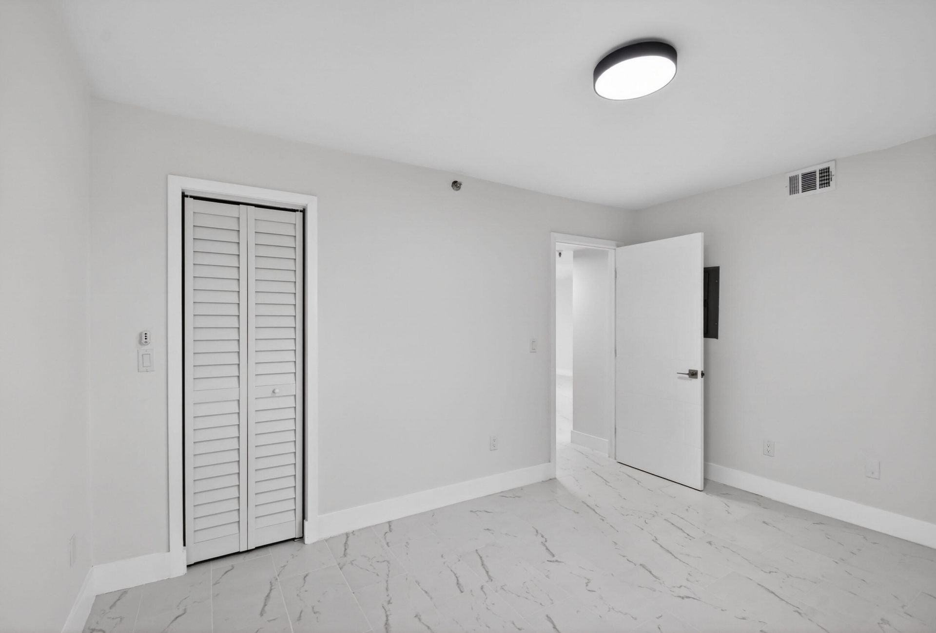 896 N Federal Highway, Unit 224, Lantana, FL 33462 Photo