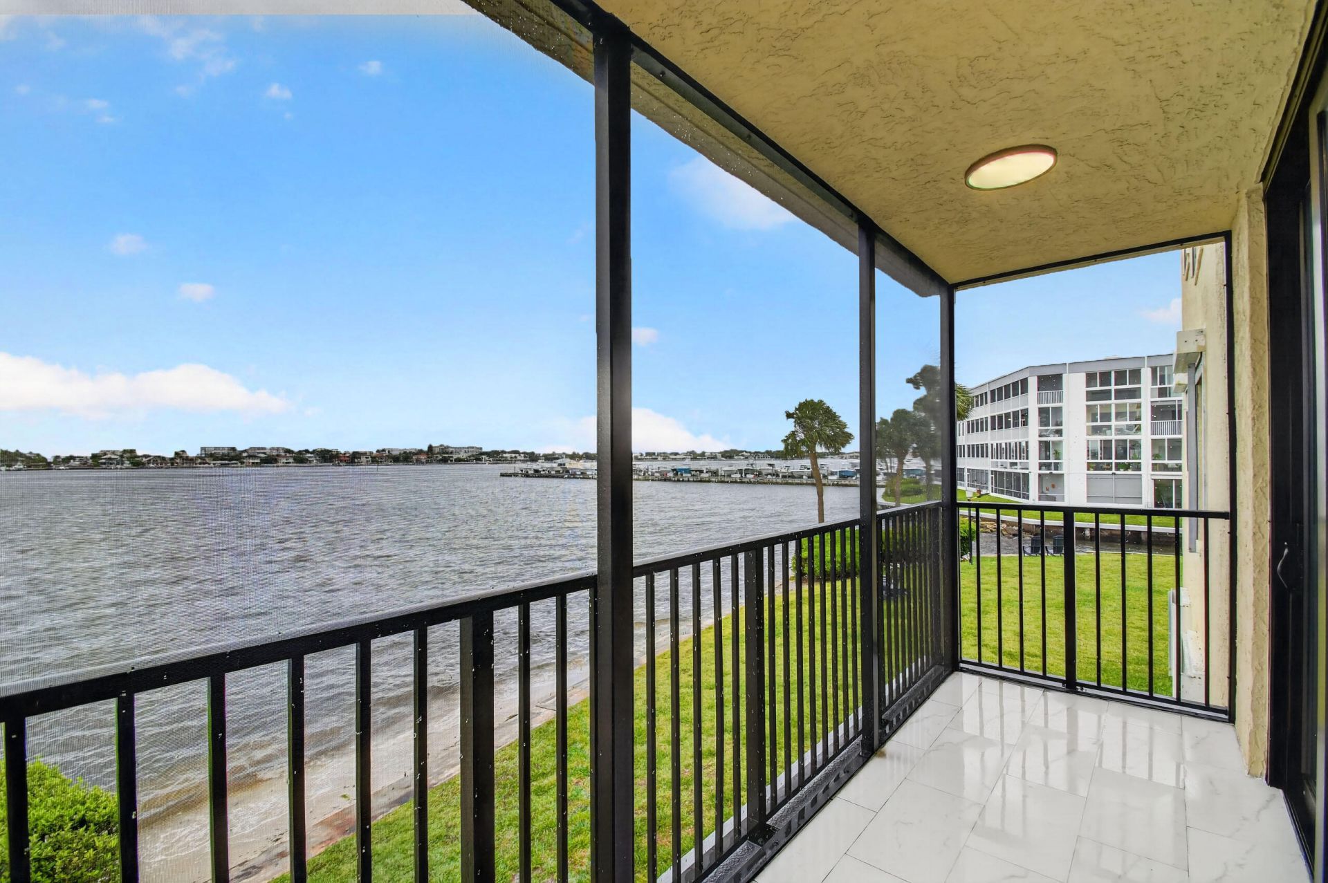 896 N Federal Highway, Unit 224, Lantana, FL 33462 Photo