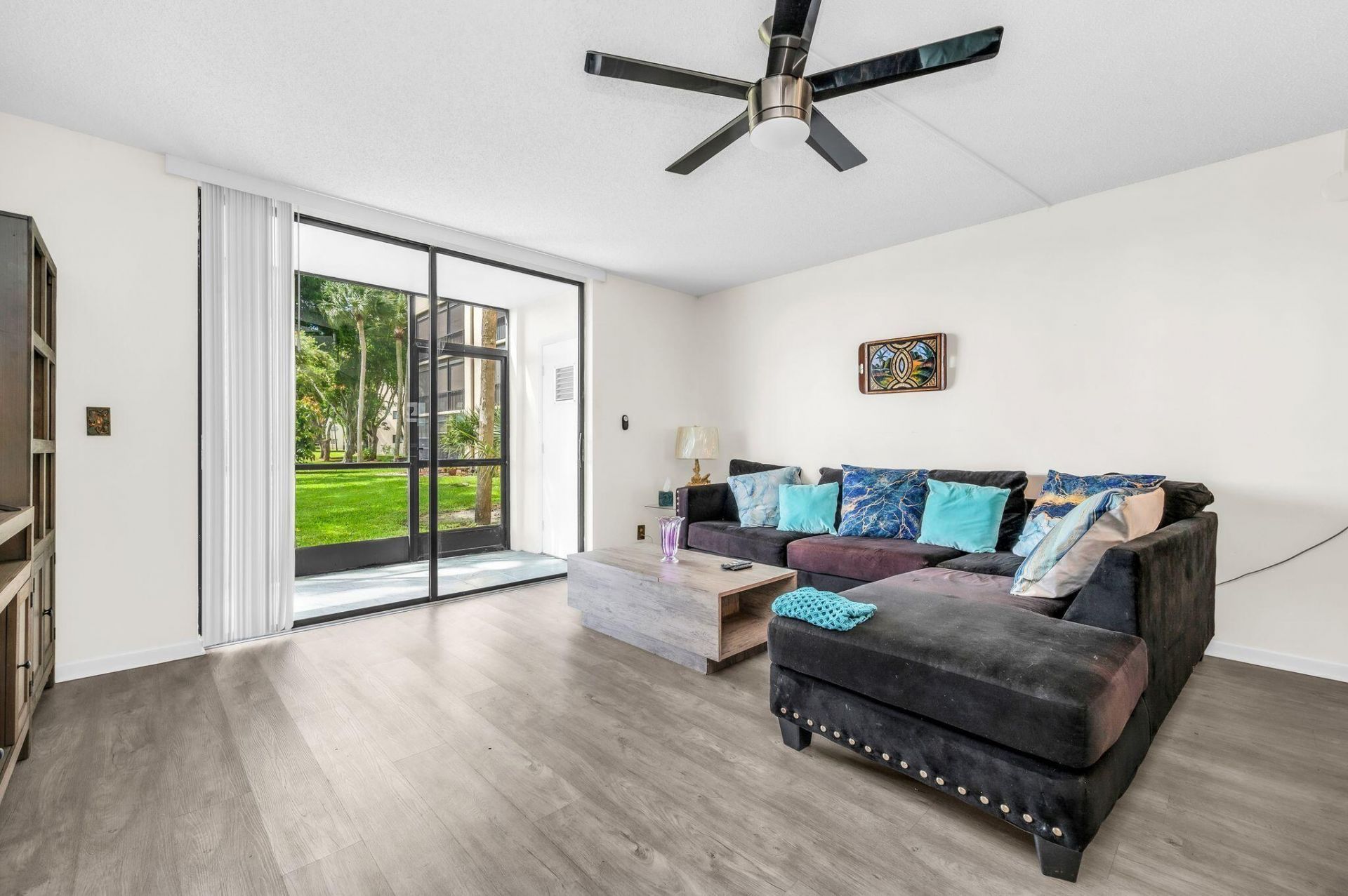 5220 Las Verdes Circle, Unit 108, Delray Beach, FL 33484 Photo