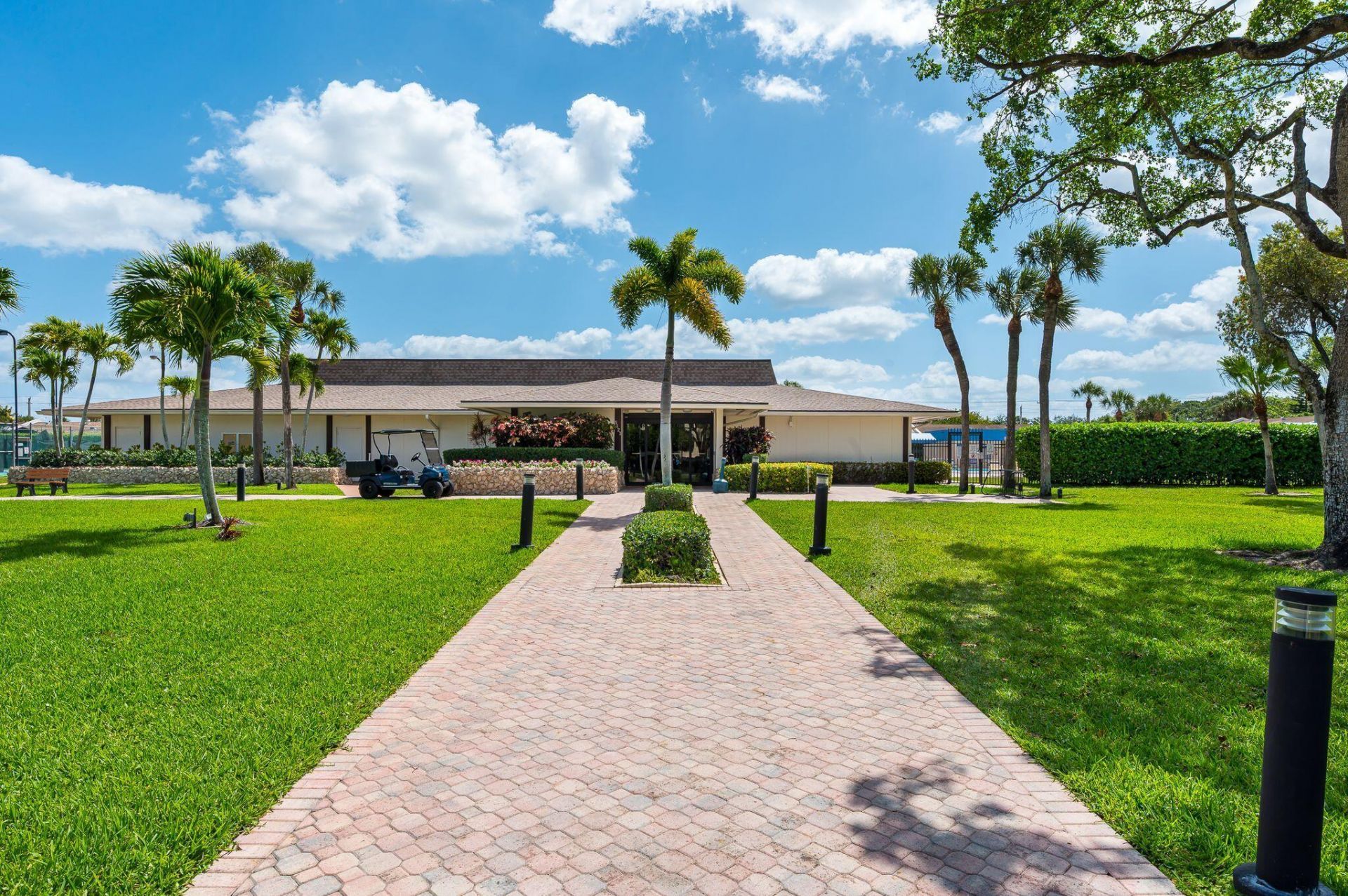 5220 Las Verdes Circle, Unit 108, Delray Beach, FL 33484 Photo