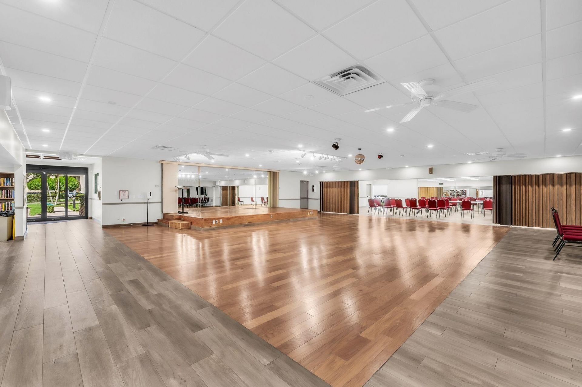 5220 Las Verdes Circle, Unit 108, Delray Beach, FL 33484 Photo