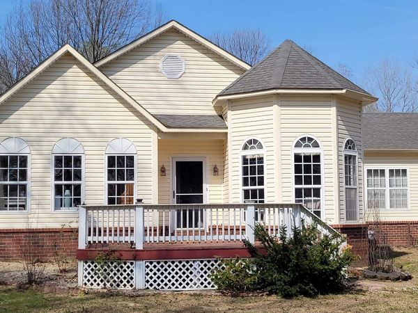 2141 CANDY LN, Burlison, TN 38015