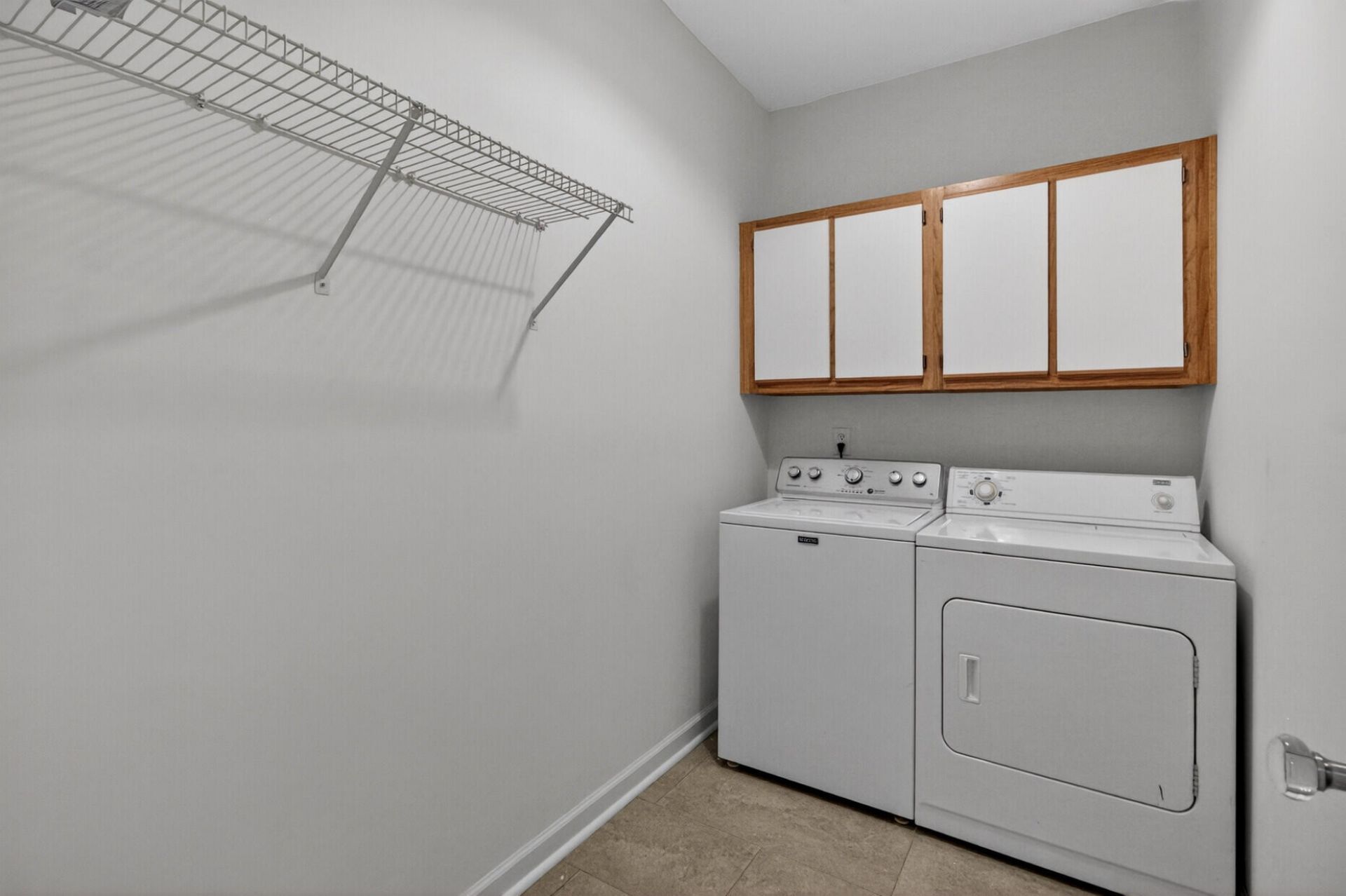 691 Blue Heron Run Photo 17