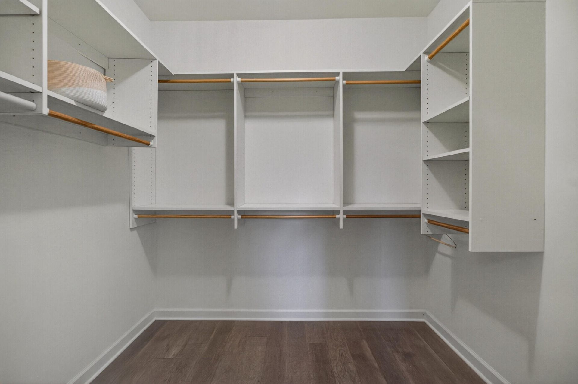 691 Blue Heron Run Photo 25