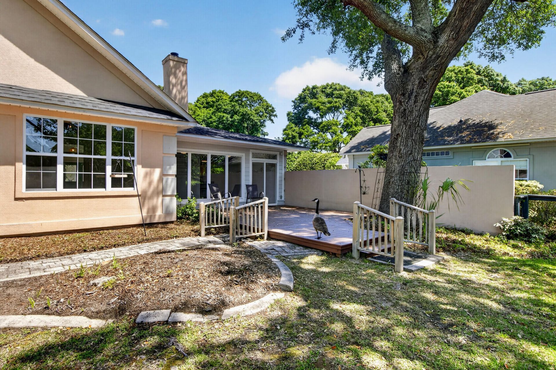 691 Blue Heron Run Photo 30