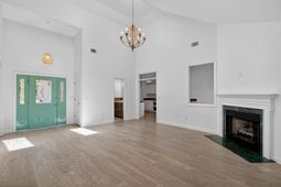 691 Blue Heron Run photo 4