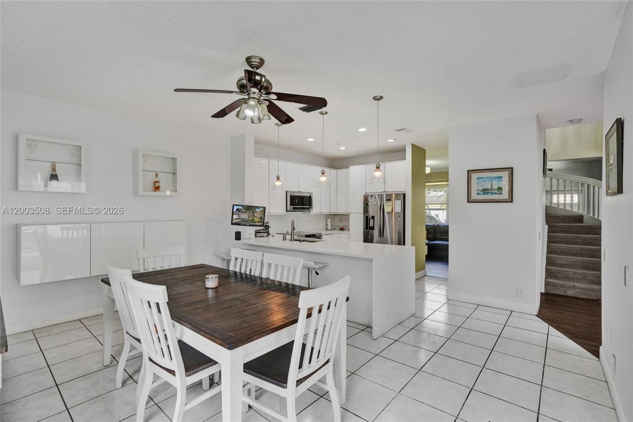 636 Sand Creek Cir , Weston, FL 33327 Photo