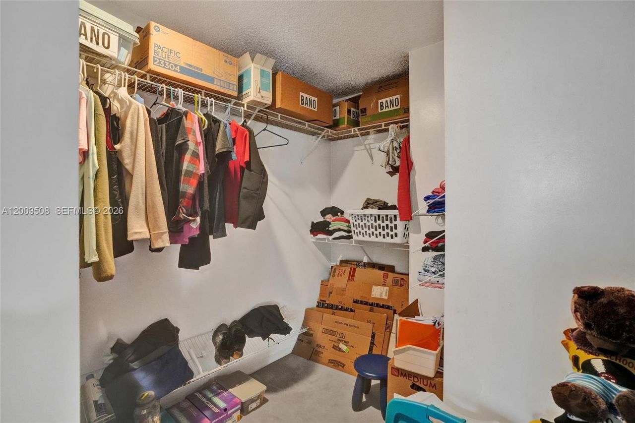 636 Sand Creek Cir , Weston, FL 33327 Photo