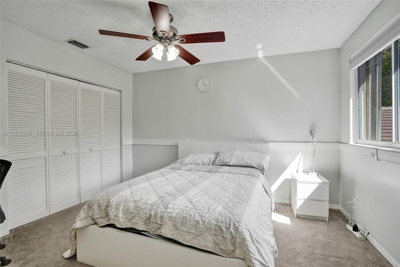 636 Sand Creek Cir , Weston, FL 33327 Photo