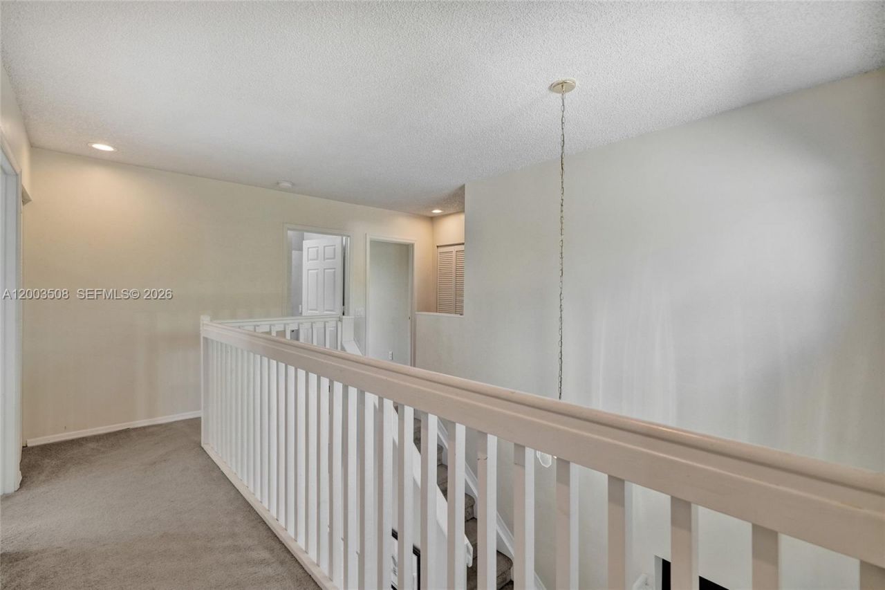 636 Sand Creek Cir , Weston, FL 33327 Photo