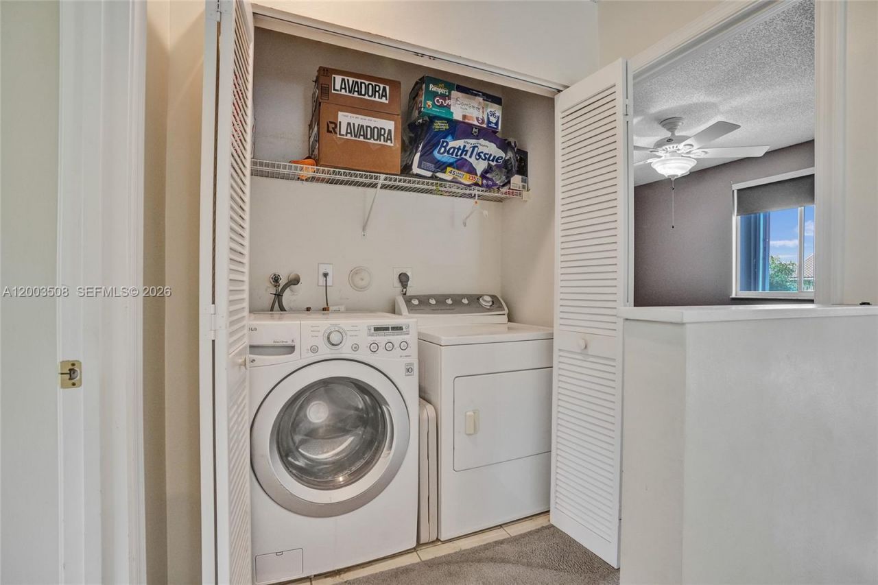 636 Sand Creek Cir , Weston, FL 33327 Photo