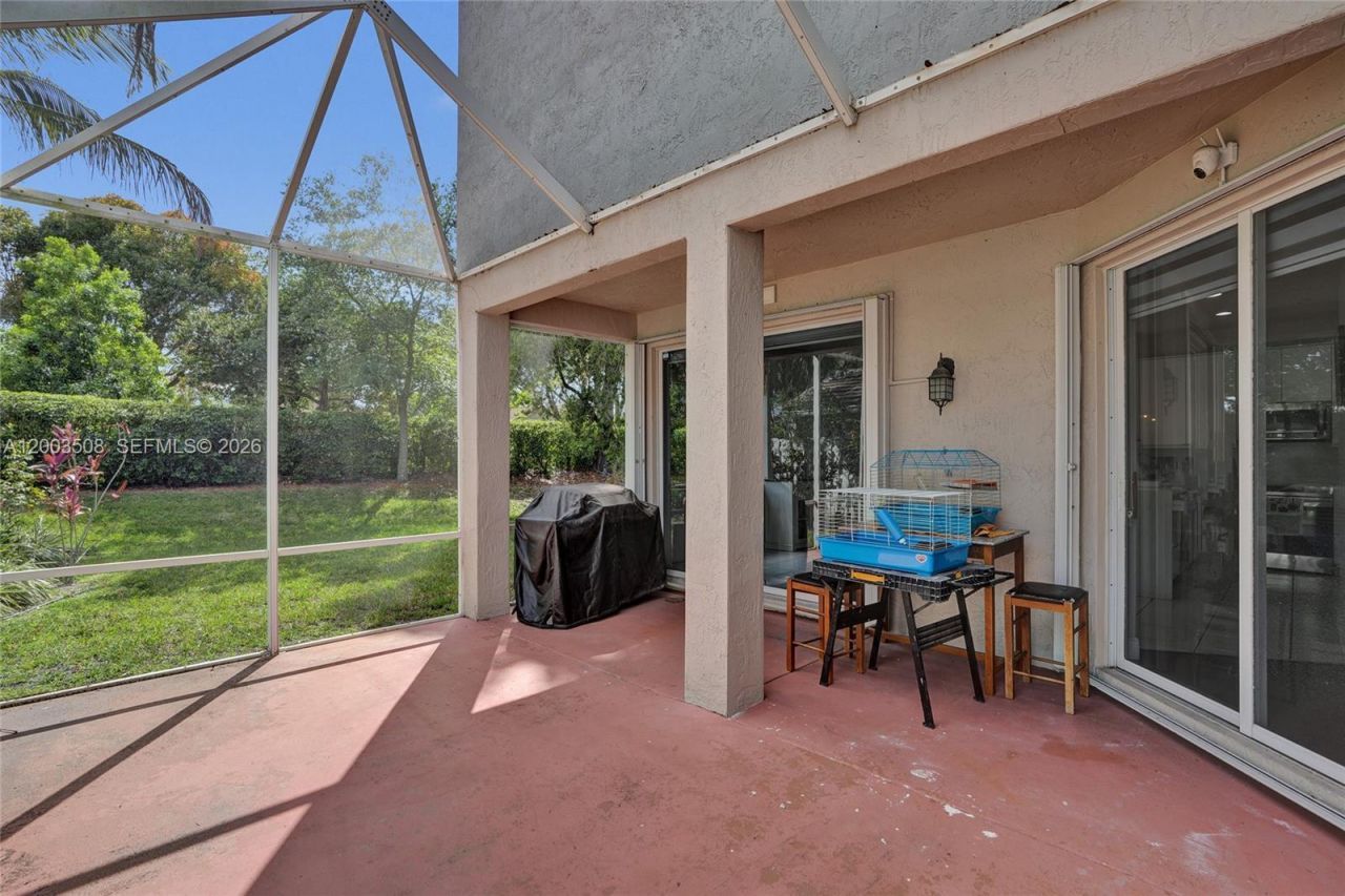 636 Sand Creek Cir , Weston, FL 33327 Photo