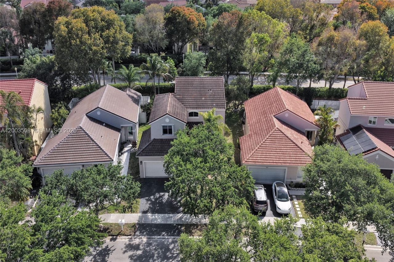 636 Sand Creek Cir , Weston, FL 33327 Photo