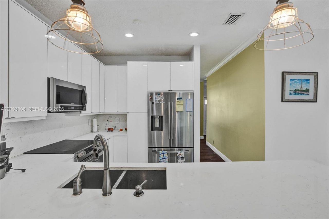 636 Sand Creek Cir , Weston, FL 33327 Photo