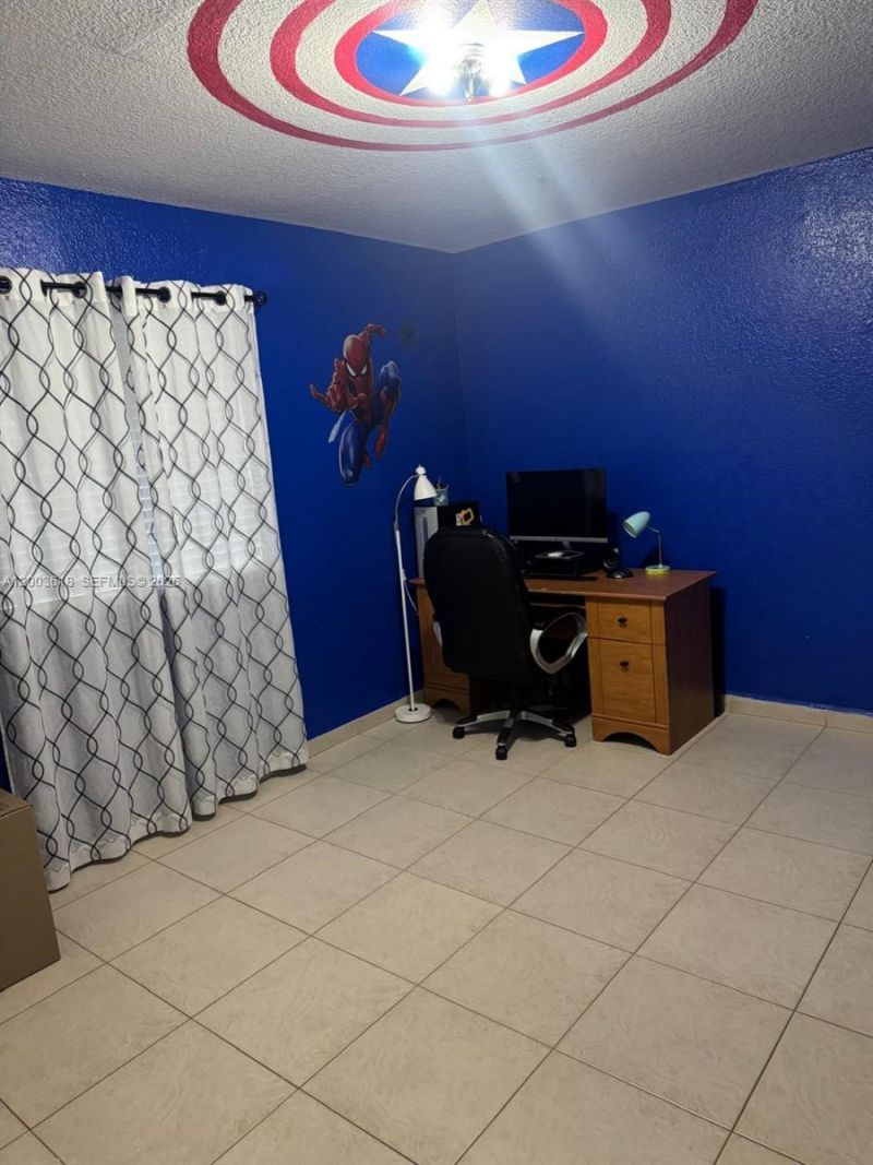 6763 NW 182nd St, Unit 102, Hialeah, FL 33015 Photo