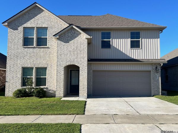 627 Miraval Ave, Zachary, LA 70791