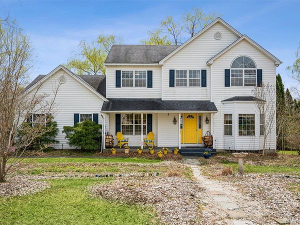 3 Shang Lee Drive, Manorville, NY 11949