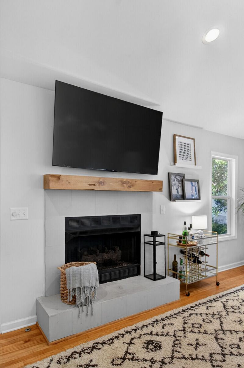 1526 Regimental Lane Photo 13