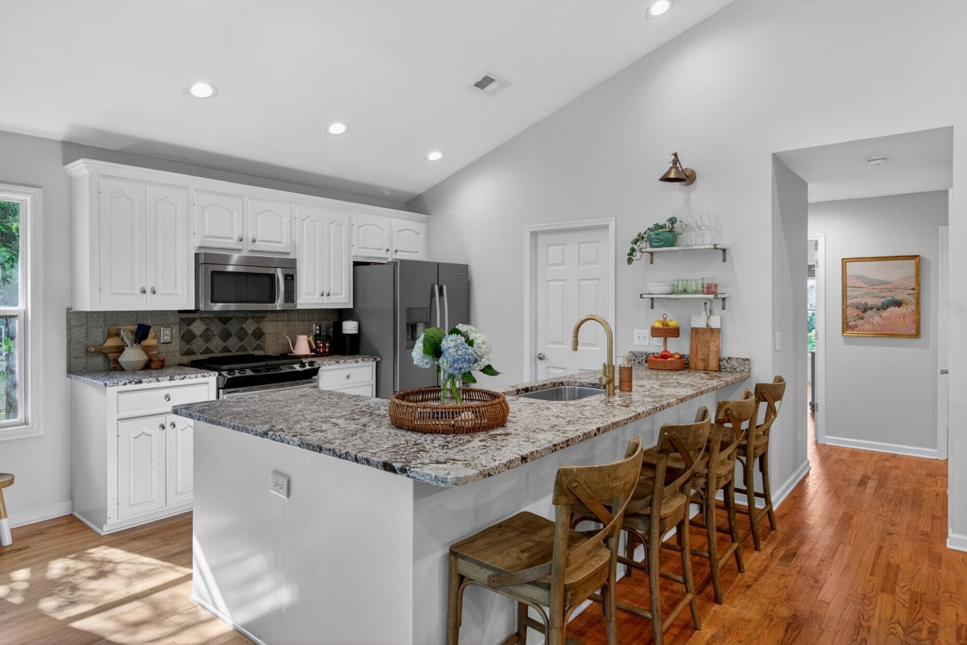 1526 Regimental Lane Photo 15