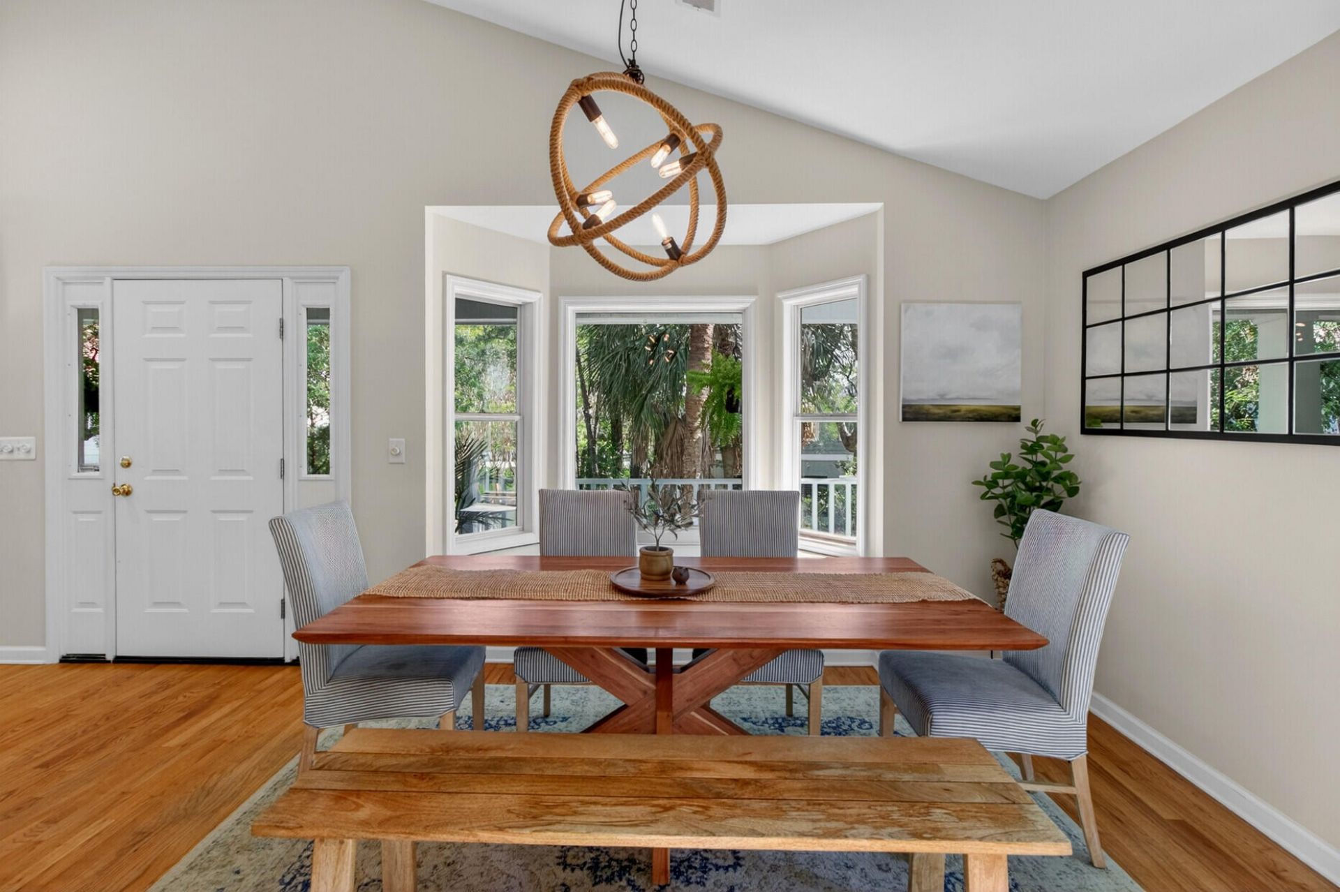 1526 Regimental Lane Photo 17