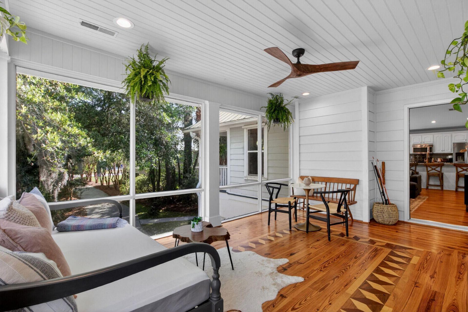 1526 Regimental Lane Photo 33