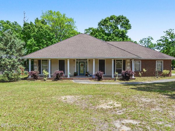 13308 Little Bluff Drive, Vancleave, MS 39565