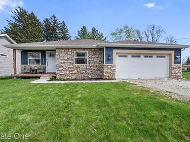 15586 Pine Street , Monroe Twp, MI 48161